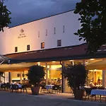 מלון Hofmark 4*