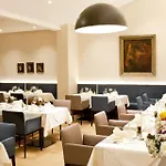 Hofmark Otel 4*